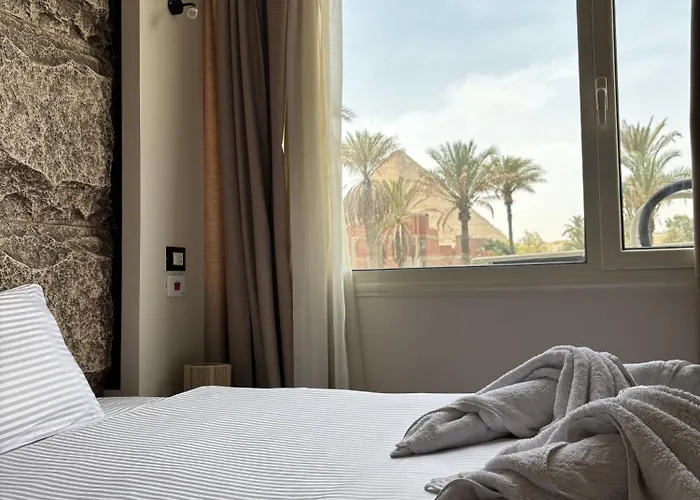 Master Pyramids Hotel