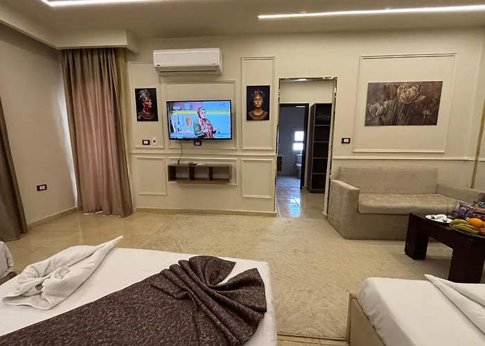 Master Pyramids Hotel